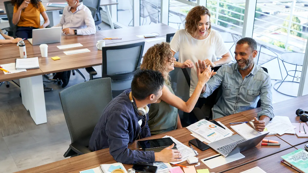 How to Use LinkedIn Events to Fill Your Sales Pipeline With Warm Leads Every Month